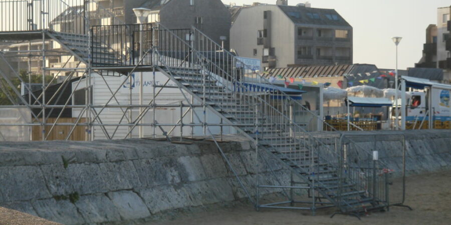3-echafaudage-bord-mer-installation-technique-01