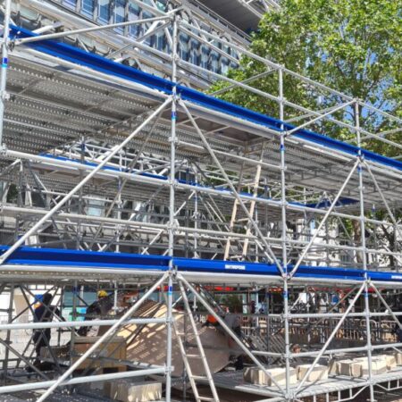 4-echafaudage-evenementiel-exterieur-rampe-acces